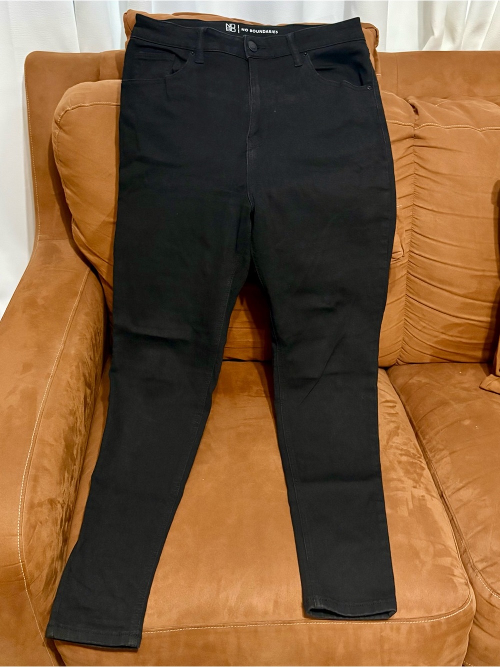 No Boundaries Black High Rise Skinny Jeans